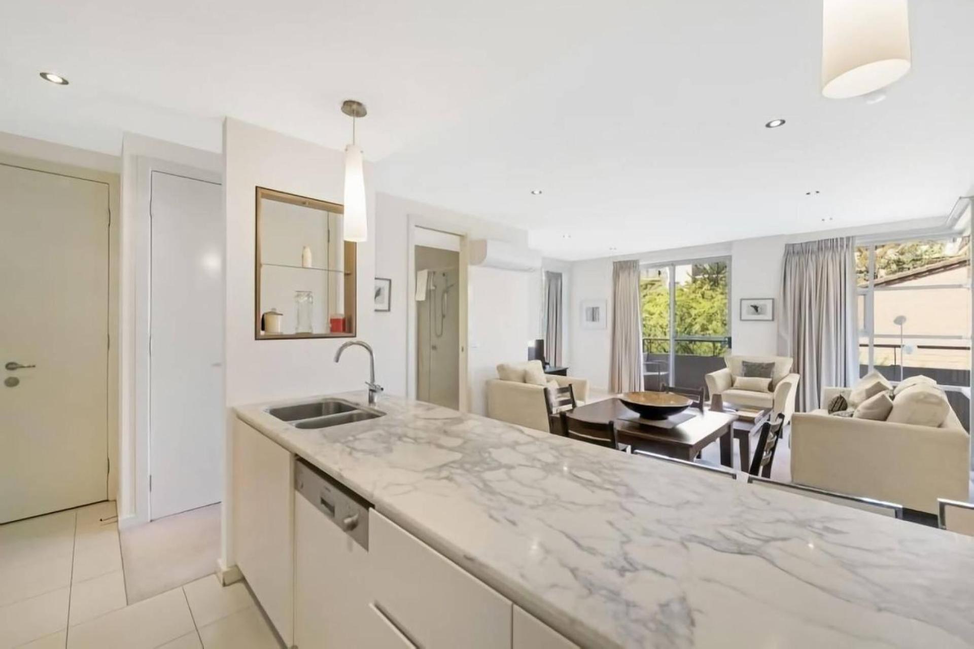 Trieste - Kingston Apartment Canberra Extérieur photo